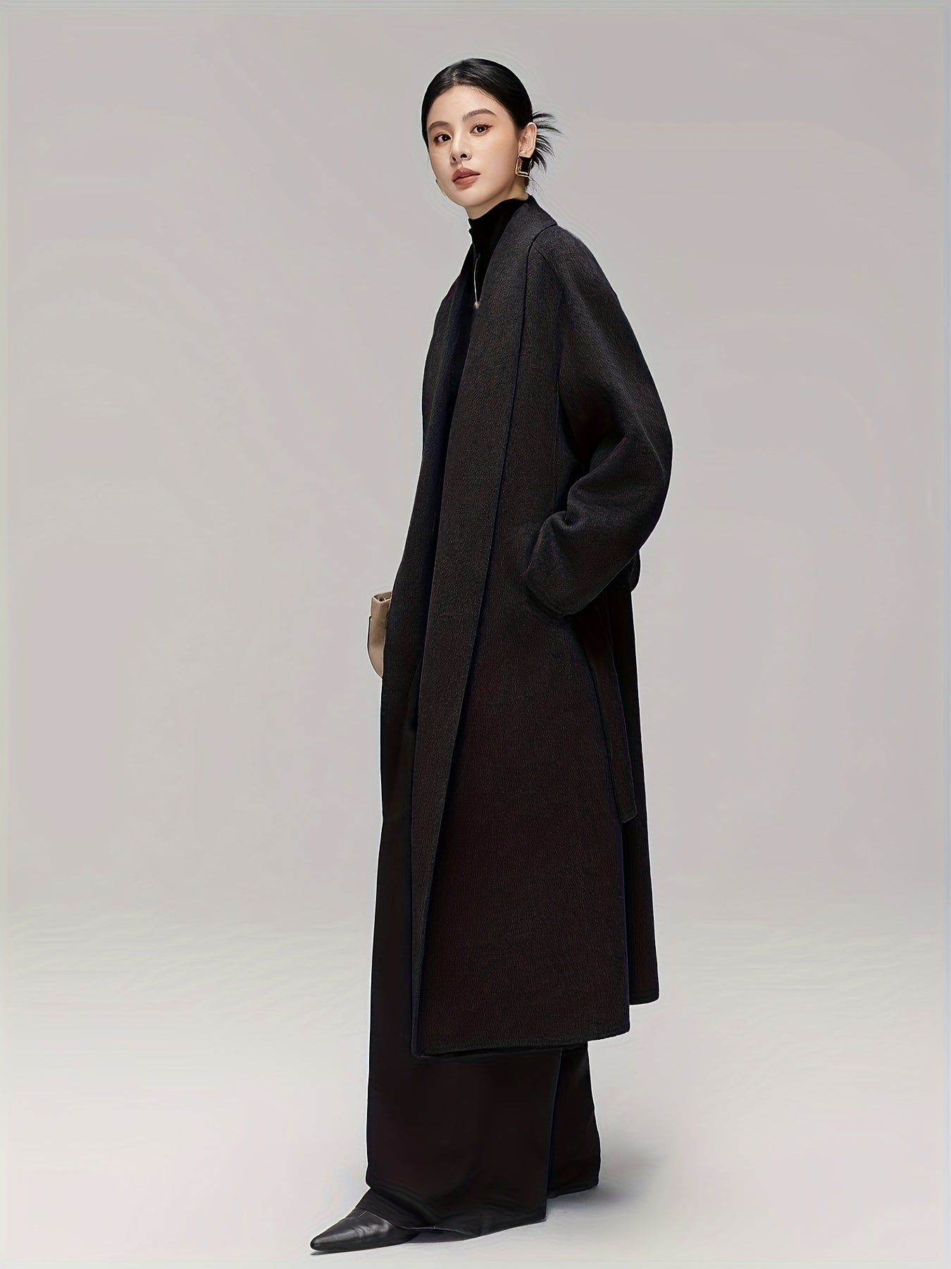 Women's Elegant Scottish Tartan Tweed Coat - Oversized Long Winter Jacket with  & Split Hem, Collar & Pockets, All-Season Black\u002FGrey Coat (Dry Clean Only) - Loose-Fit Trench Coat