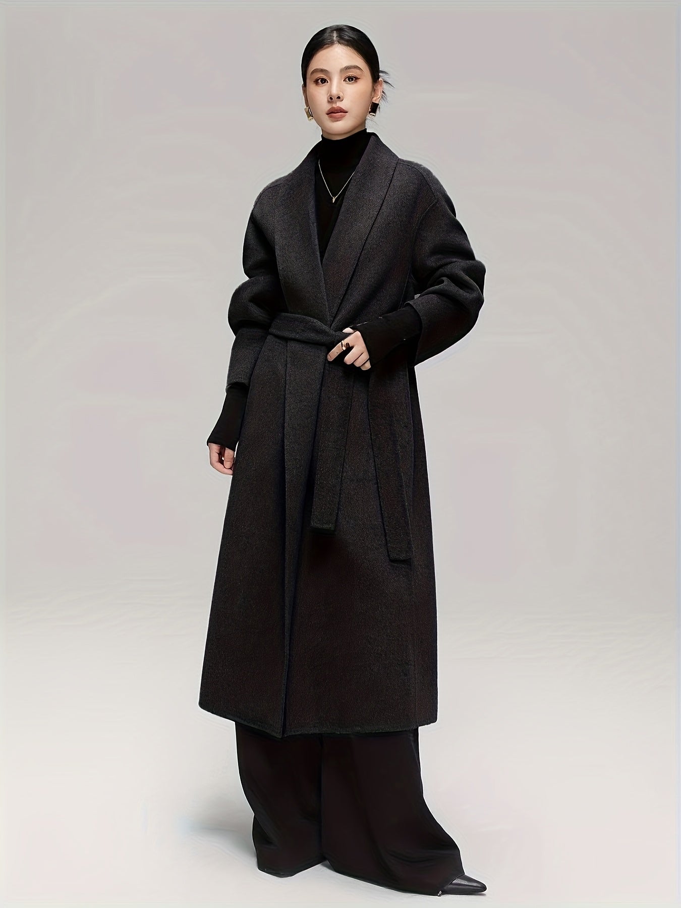 Women's Elegant Scottish Tartan Tweed Coat - Oversized Long Winter Jacket with  & Split Hem, Collar & Pockets, All-Season Black\u002FGrey Coat (Dry Clean Only) - Loose-Fit Trench Coat