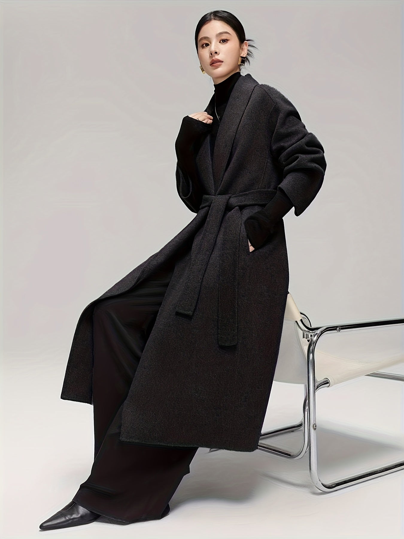 Women's Elegant Scottish Tartan Tweed Coat - Oversized Long Winter Jacket with  & Split Hem, Collar & Pockets, All-Season Black\u002FGrey Coat (Dry Clean Only) - Loose-Fit Trench Coat