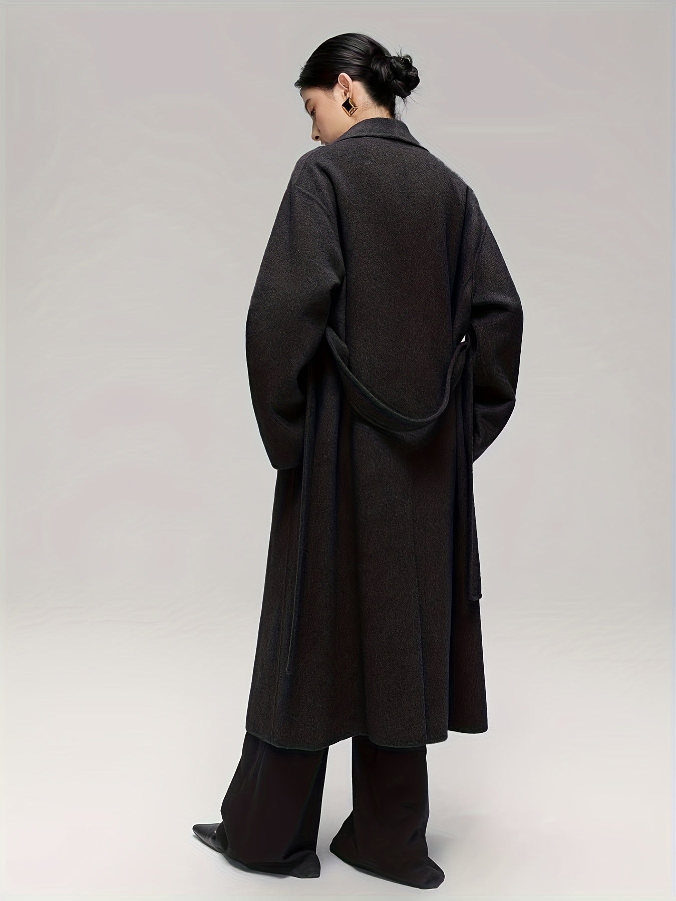 Women's Elegant Scottish Tartan Tweed Coat - Oversized Long Winter Jacket with  & Split Hem, Collar & Pockets, All-Season Black\u002FGrey Coat (Dry Clean Only) - Loose-Fit Trench Coat